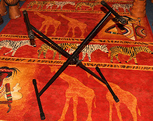 Djemb&eacute; Art Balafon St&auml;nder
