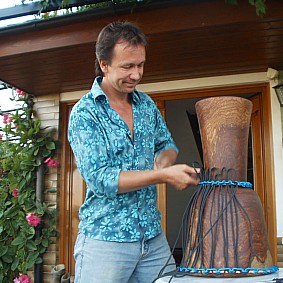Djemb&eacute; Art Trommeln, Reparatur