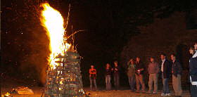 Trommeln und Feuer