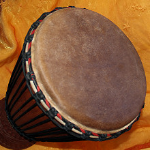 Bougarabou Trommel aus Mali Trommelfell