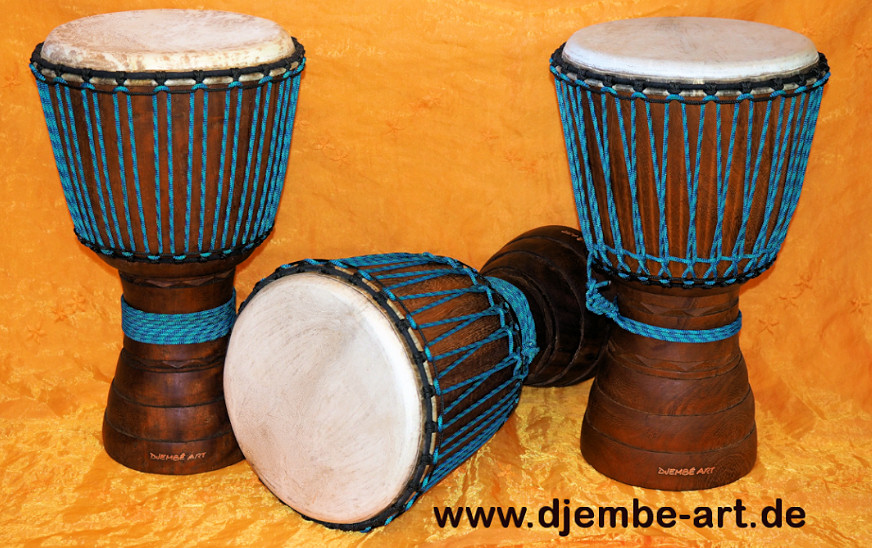 Djembe Trommel Serie 'Tortuga Groove' von Djembe Art aus der Elfenbeinküste, Westafrika